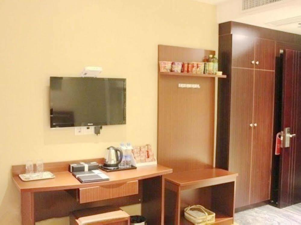 Mo'Er Holiday Hotel Nantong Extérieur photo